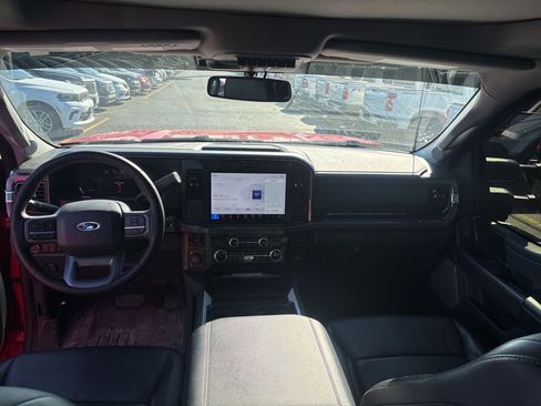 Used 2025 Ford F250 Lariat w/ Chrome Package image 15