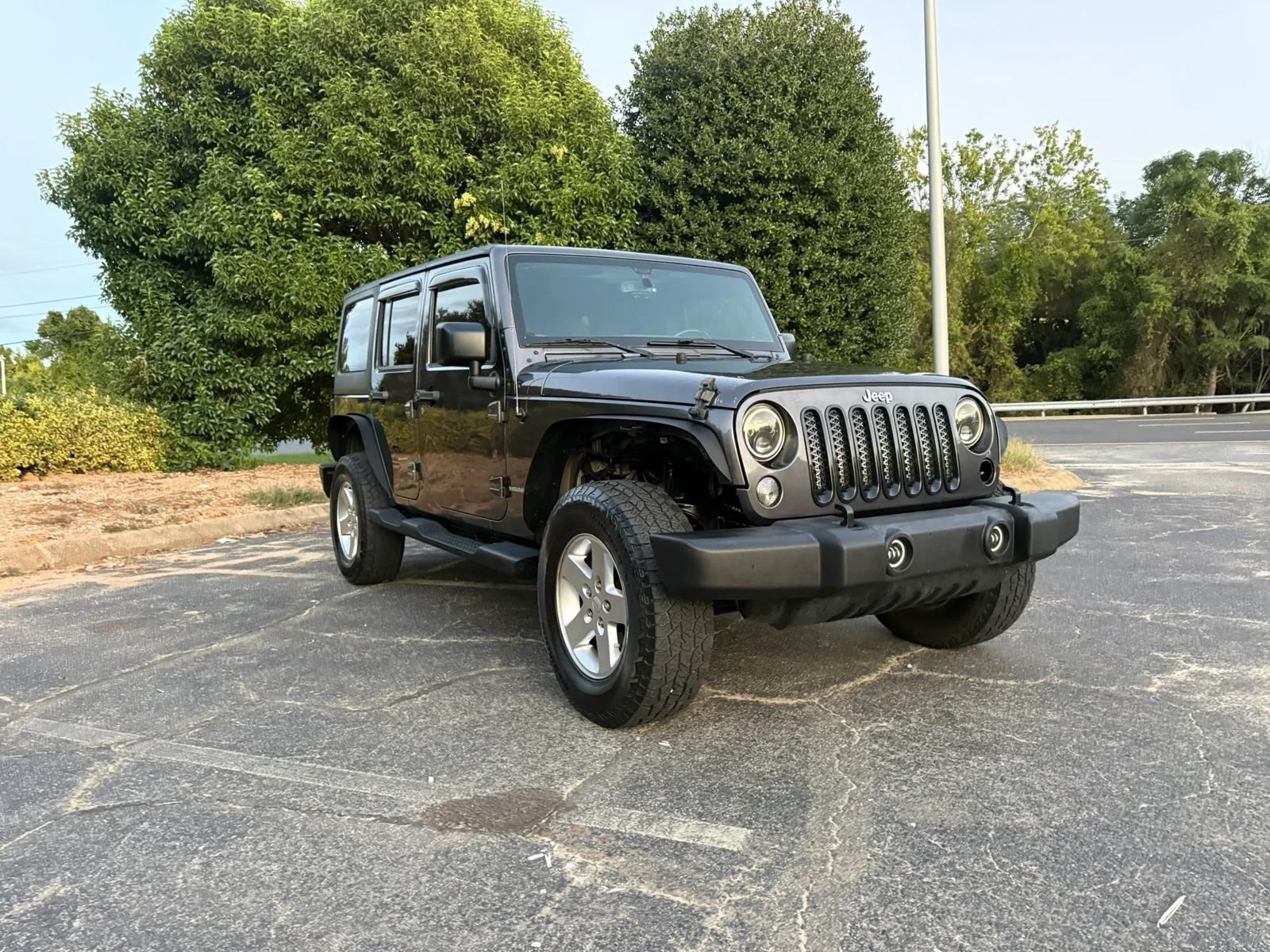 Used 2016 Jeep Wrangler Unlimited Sport w/ Quick Order Package 24S AWD/4WD image 1