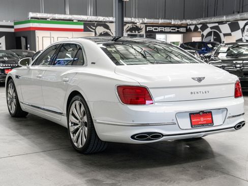 Used 2024 Bentley Flying Spur V8 AWD/4WD image 6