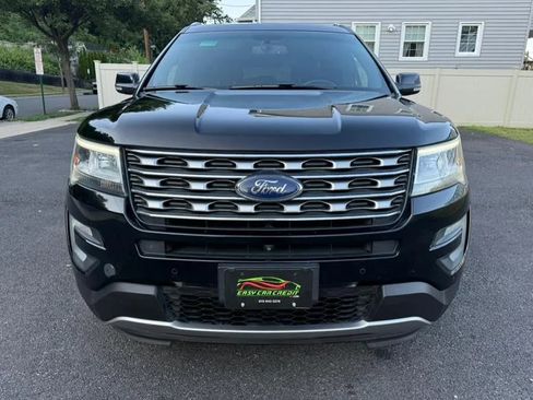 Used 2016 Ford Explorer Limited image 11