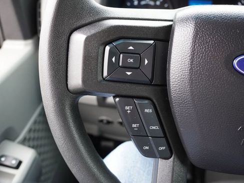 Used 2024 Ford E-450 and Econoline 450 Super Duty w/ Power Windows & Locks Group image 27