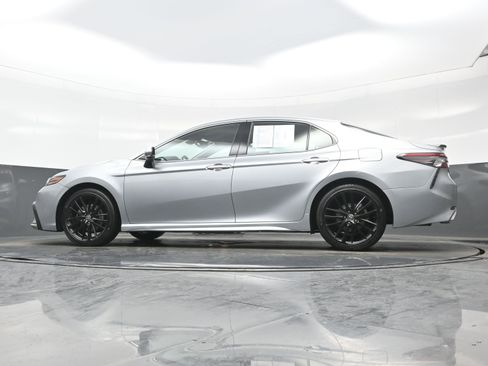 Used 2023 Toyota Camry XSE image 30