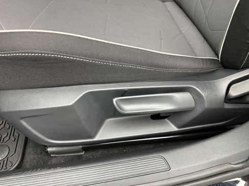 Used 2026 Volkswagen Jetta Sport FWD image 15