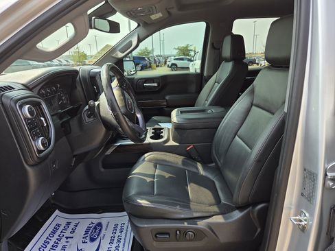 Used 2019 GMC Sierra 1500 SLT w/ SLT Premium Plus Package AWD/4WD image 19
