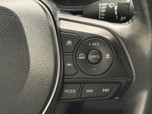 Used 2024 Toyota Corolla SE w/ SE Premium Package FWD image 15