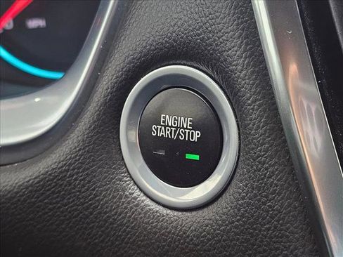 Used 2019 Chevrolet Traverse Premier w/ LPO, Blackout Package image 25