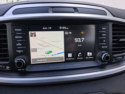 Used 2020 Kia Sorento SX FWD image 26