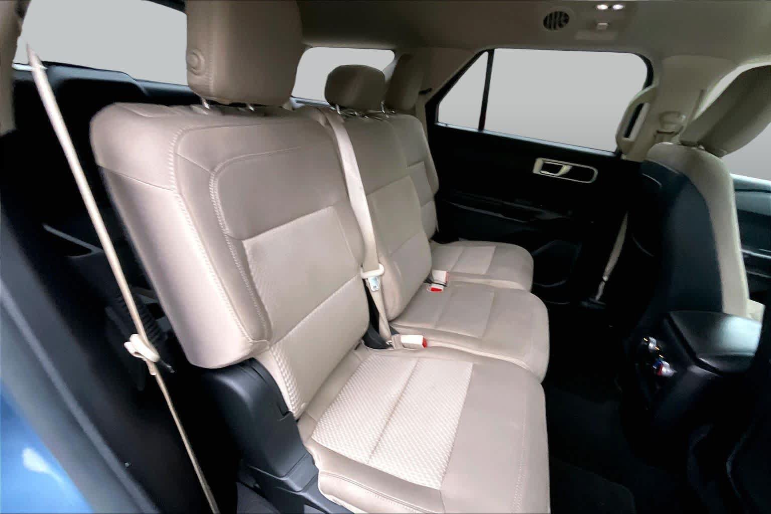 Used 2020 Ford Explorer 2WD image 19
