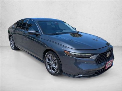 Used 2024 Honda Accord EX-L image 3
