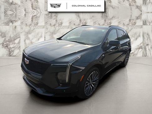 Certified 2025 Cadillac XT4 Sport AWD/4WD image 1