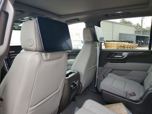 New 2026 GMC Yukon XL Elevation w/ Elevation Premium Package image 10