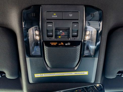 Used 2026 Lexus GX 550 w/ Accessory Package (2T) image 27