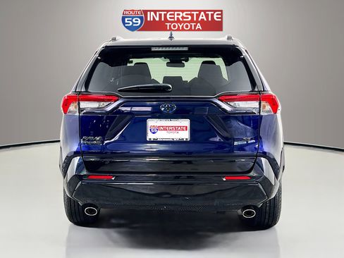 Certified 2022 Toyota RAV4 SE w/ Weather & Moonroof Package AWD/4WD image 6