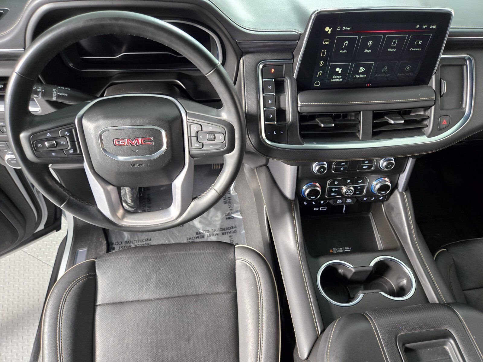 Used 2023 GMC Yukon SLT w/ SLT Luxury Package AWD/4WD image 13