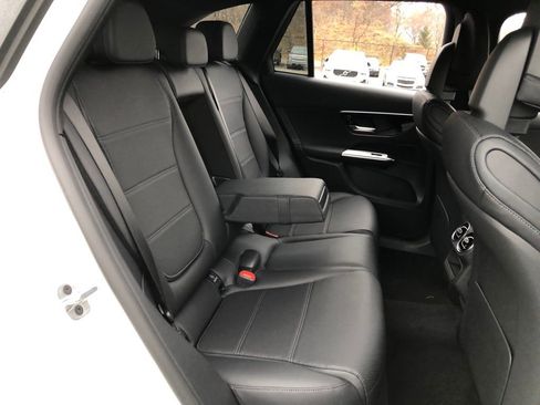 New 2025 Mercedes-Benz GLC 300 GLC 300 image 35