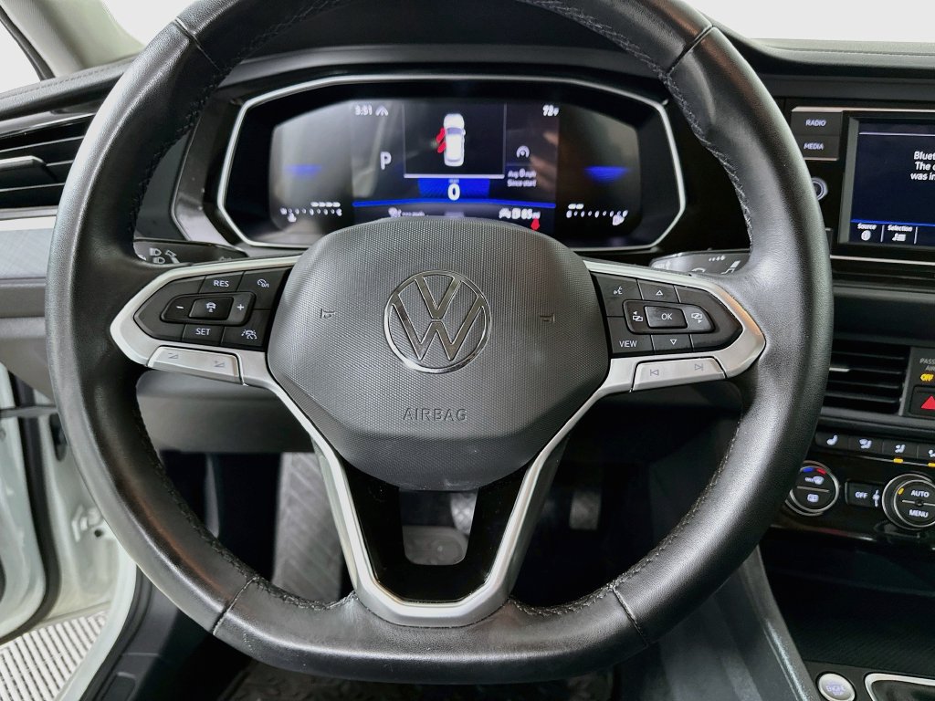 Used 2024 Volkswagen Jetta SE w/ Black Wheel Package FWD image 18