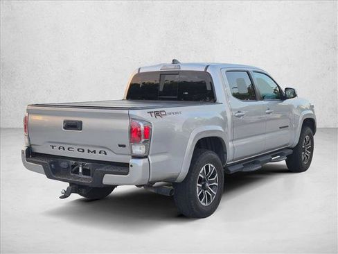 Used 2022 Toyota Tacoma TRD Sport w/ Technology Package RWD image 5