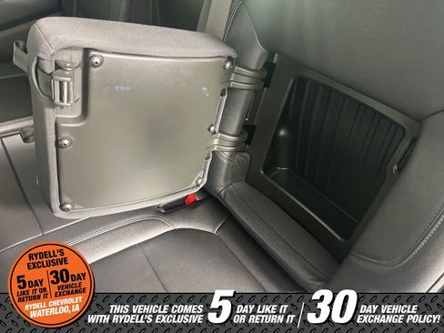 Used 2022 Chevrolet Silverado 2500 LT w/ Convenience Package image 27