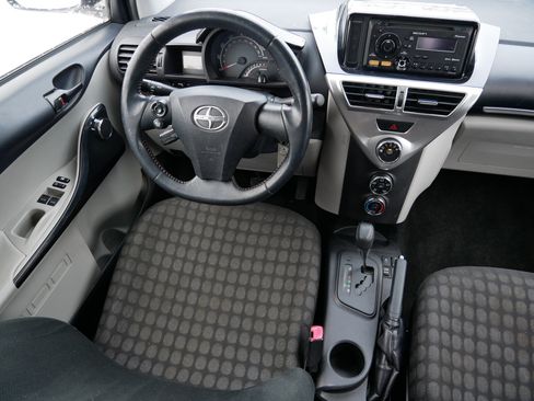Used 2012 Scion iQ image 9