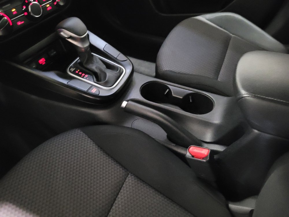 Used 2020 Kia Soul LX FWD image 26