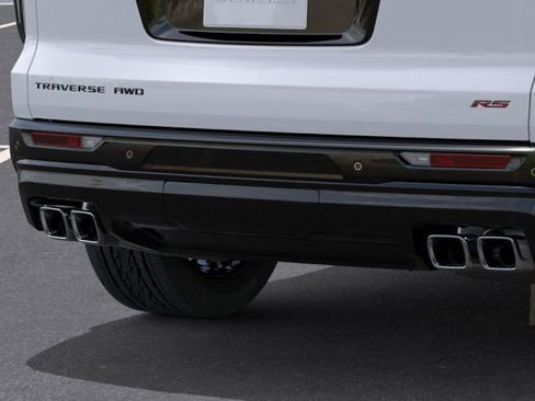 New 2026 Chevrolet Traverse RS image 14