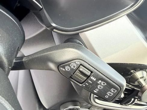 Used 2020 Ford Escape SE AWD/4WD image 16