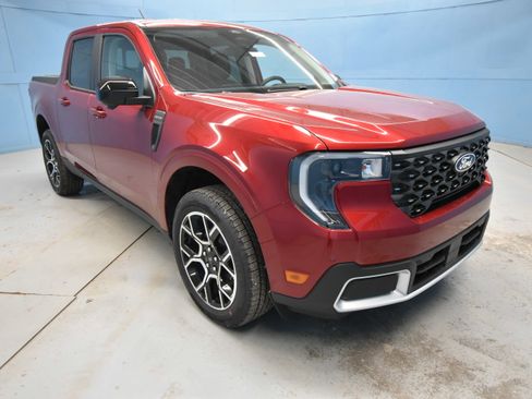 New 2026 Ford Maverick Lariat AWD/4WD image 1