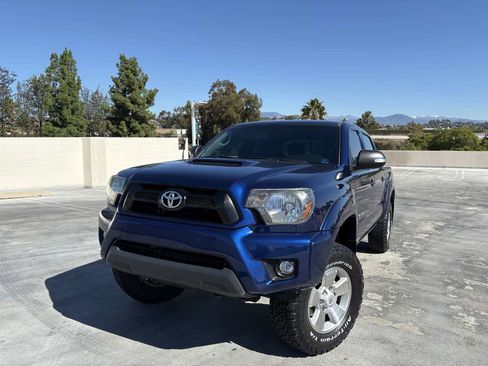 Used 2015 Toyota Tacoma PreRunner image 5
