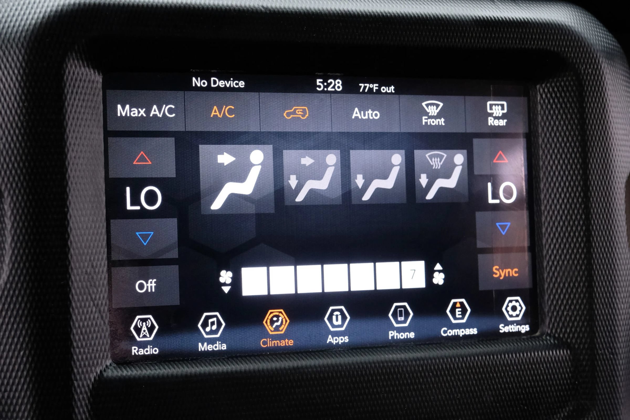 Used 2018 Jeep Wrangler Unlimited Sport S AWD/4WD image 28