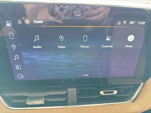 New 2026 Chevrolet Equinox ACTIV w/ LPO, Floor Liner Package image 15