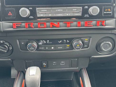 New 2025 Nissan Frontier PRO-4X image 21
