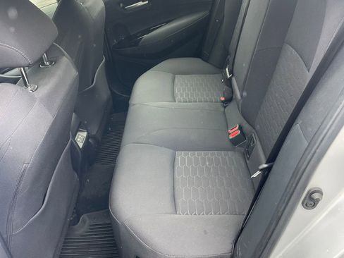 Used 2023 Toyota Corolla SE image 9