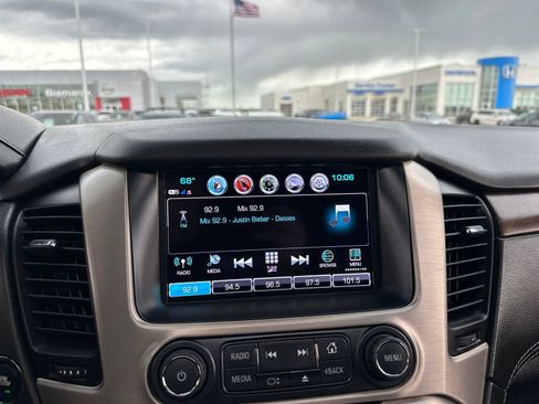 Used 2019 GMC Yukon Denali w/ Denali Ultimate Black Edition AWD/4WD image 61