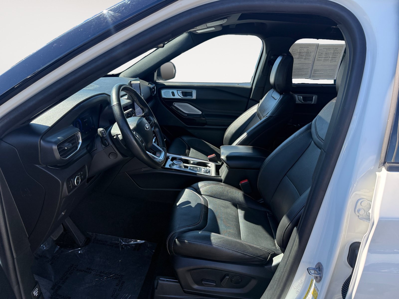 Used 2023 Ford Explorer ST w/ Equipment Group 401A AWD/4WD image 10