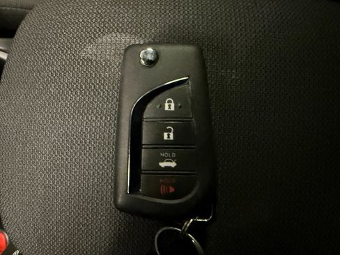 Used 2025 Toyota Corolla LE image 15