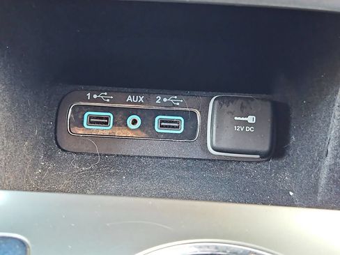 Certified 2022 Jeep Grand Cherokee Limited AWD/4WD image 26