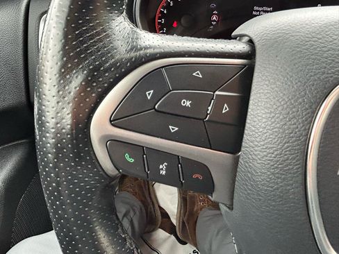 Used 2020 Dodge Durango SXT AWD/4WD image 19