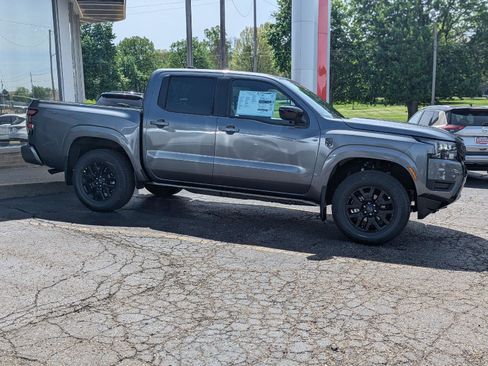 New 2026 Nissan Frontier SV AWD/4WD image 7