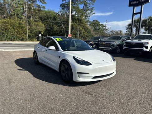 Used 2021 Tesla Model 3 Standard Range Plus image 10