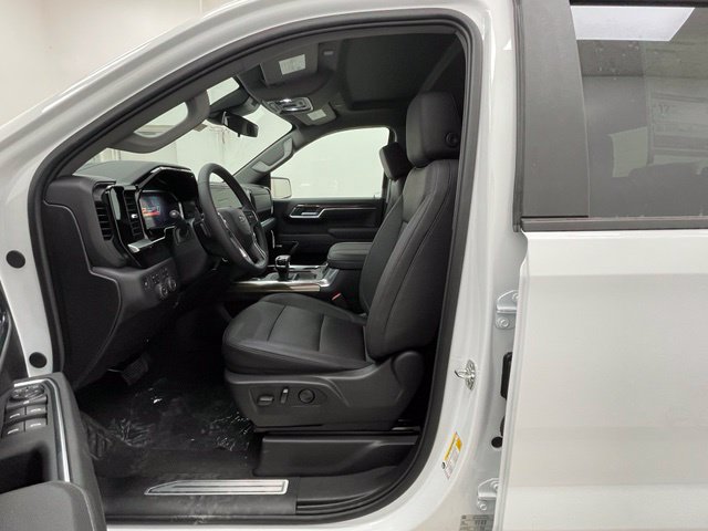 New 2026 Chevrolet Silverado 1500 RST w/ RST All Star Premium Package AWD/4WD image 14