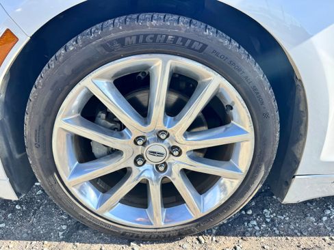 Used 2016 Lincoln MKZ w/ Equipment Group 300A Reserve image 5