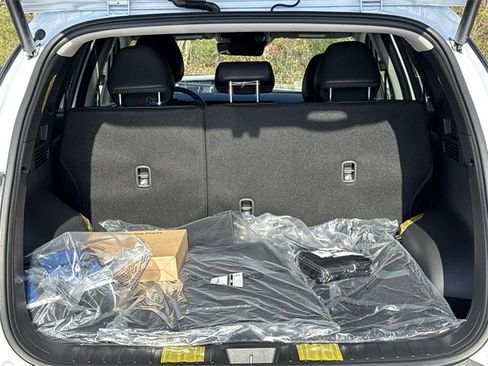 New 2026 Hyundai Tucson Limited image 18