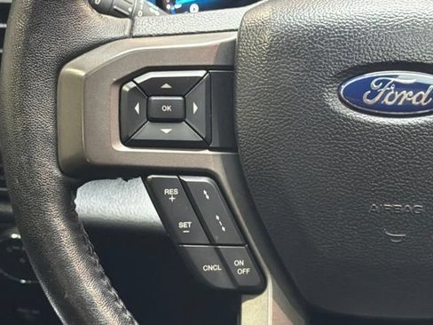 Used 2019 Ford Expedition XLT w/ Equipment Group 202A RWD image 23