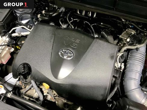 Certified 2021 Toyota Highlander LE AWD/4WD image 33
