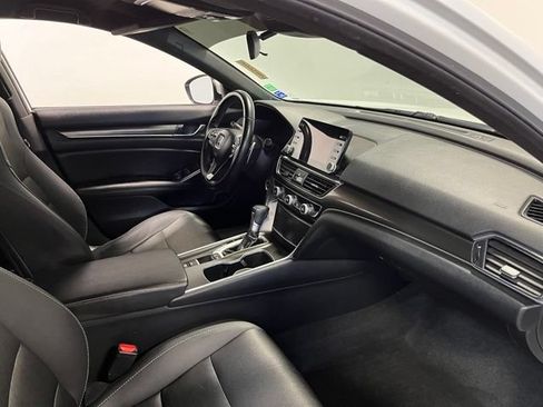 Used 2020 Honda Accord Sport image 11