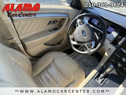 Used 2013 Ford Taurus SEL image 23