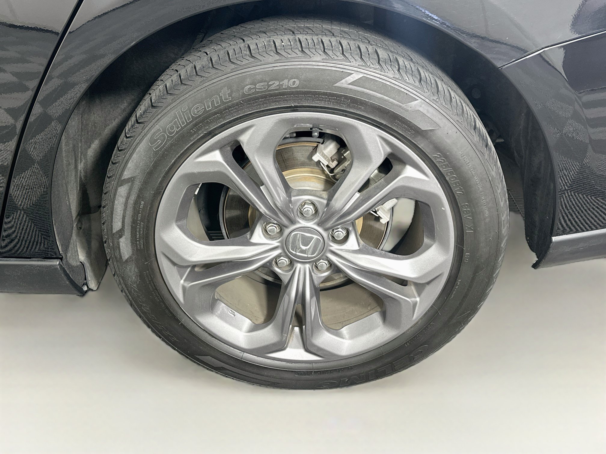 Used 2024 Honda Accord EX image 11