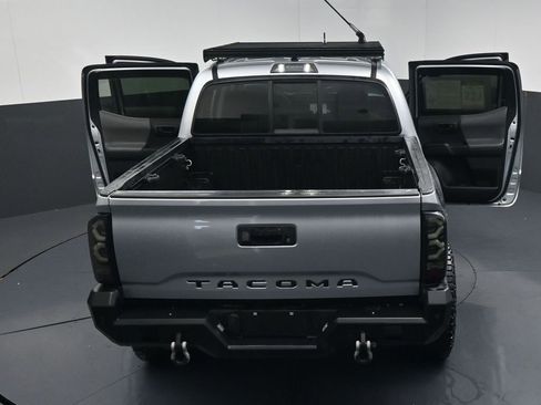 Used 2022 Toyota Tacoma SR w/ SR Convenience Package RWD image 22