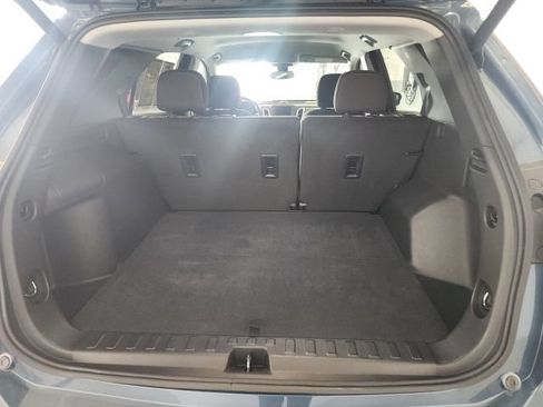 Used 2024 Chevrolet Equinox LT AWD/4WD image 13