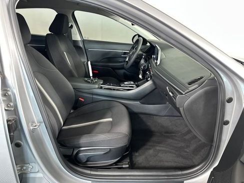 Used 2023 Hyundai Sonata SE FWD image 28
